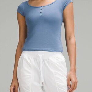 EUC Lululemon Cap-Sleeve Henley T-Shirt pima cotton in Oasis Blue size MEDIUM